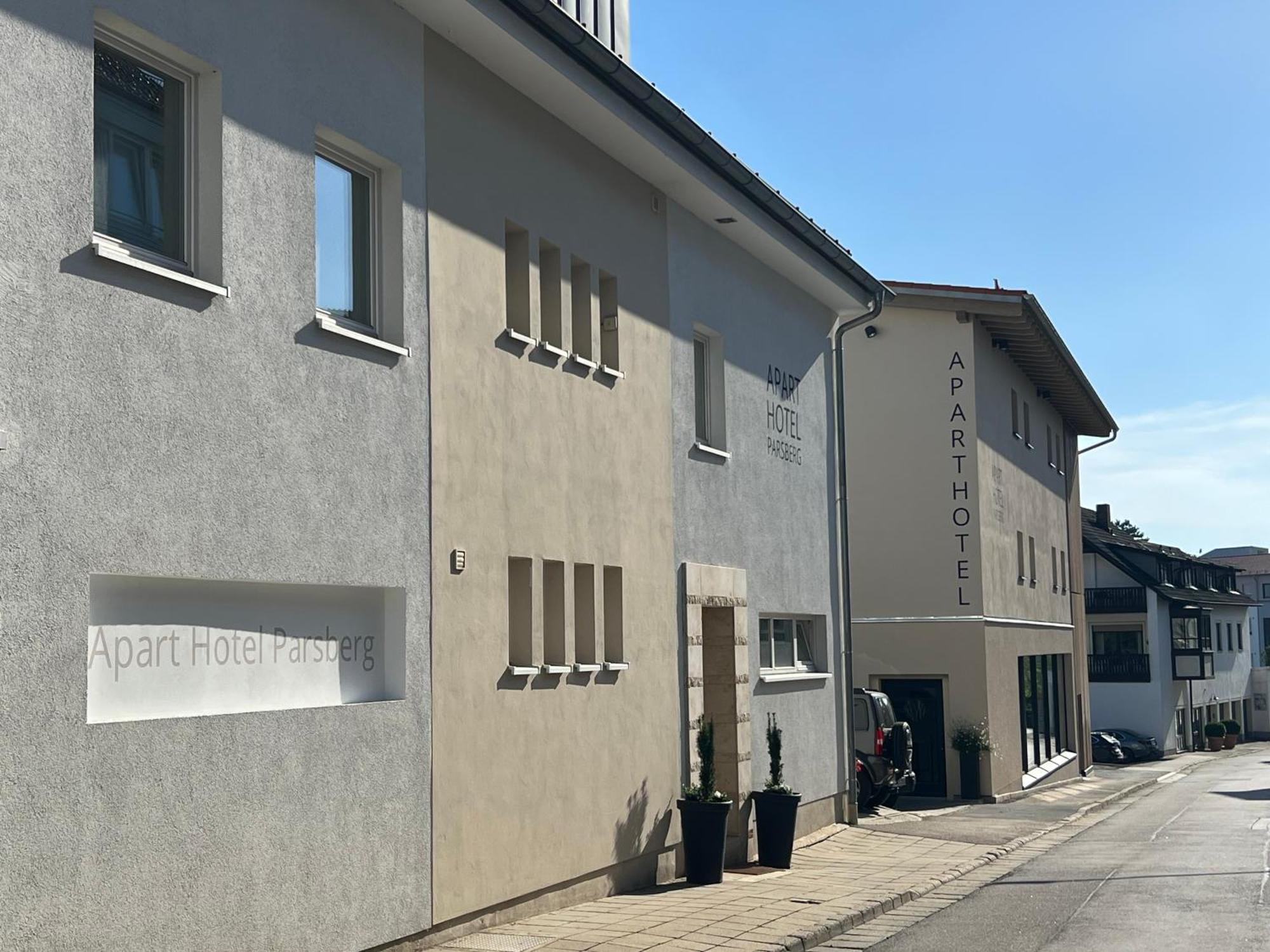 Aparthotel Parsberg Lferstl מראה חיצוני תמונה
